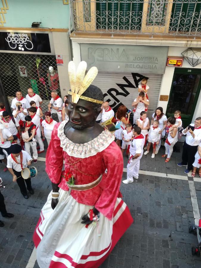 Calle Ansoleaga A 100 Mts Del Ayuntamiento بنبلونة المظهر الخارجي الصورة